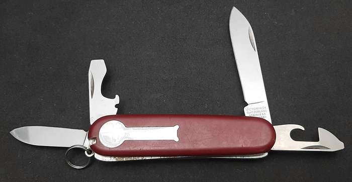 1990s Victorinox Officer Suisse Swiss Army Knife 4-Function