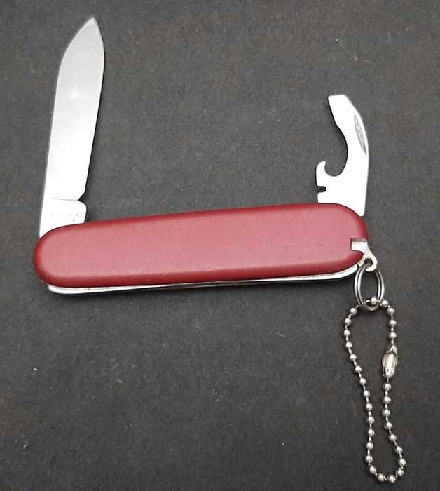 ** 1990s Victorinox 'Swiss Army' Pocket Knife 2-Function .**