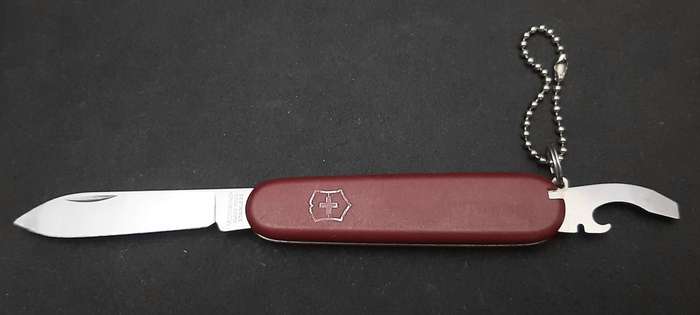** 1990s Victorinox 'Swiss Army' Pocket Knife 2-Function .**