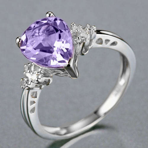 Guaranteed 100% REAL NATURAL, SOLID 14KT WHITE GOLD 2.10CT NATURAL AMETHYST AND DIAMOND RING