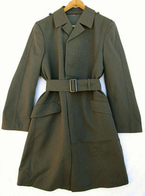 Stunning Mens 3/4 Trench Coat, Tough & Smart, Very warm and comfortable, Size 34