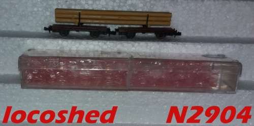 2 Swivel Bogies loaded telephone poles. pre-owned, top-condition, re-boxed N2904 L.Roco