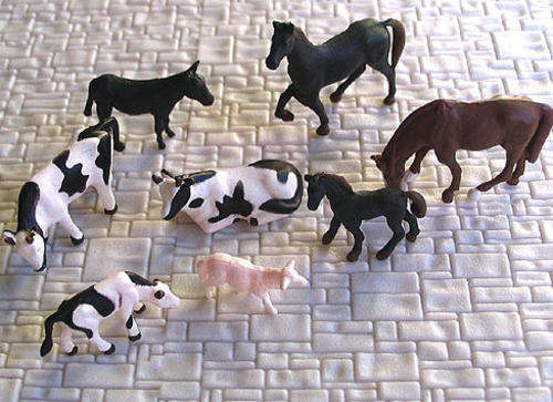 Farm Animals HO 1/87 scale 8 Pcs
