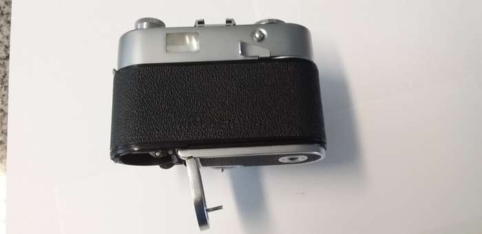 Voigtlander Vito BL 35mm FILM Camera In good condition, plus Vito Automatic for spares or display