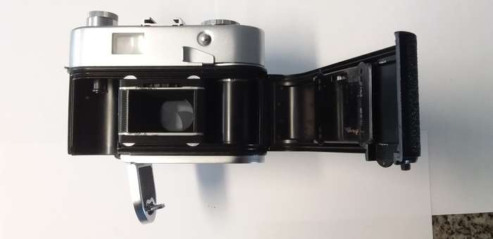Voigtlander Vito BL 35mm FILM Camera In good condition, plus Vito Automatic for spares or display