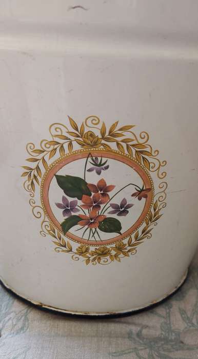 Large Enamel Bucket