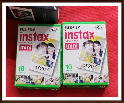Lomo'Instant Camera (Sanremo Edition), as per Photo.