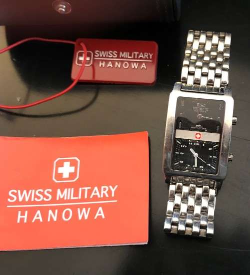 SWISS MILITARY " HANOWA" - DUAL TIME ZONE - GENTS - USED WATCH - TOP CONDITION - METAL STRAP ORIGINA