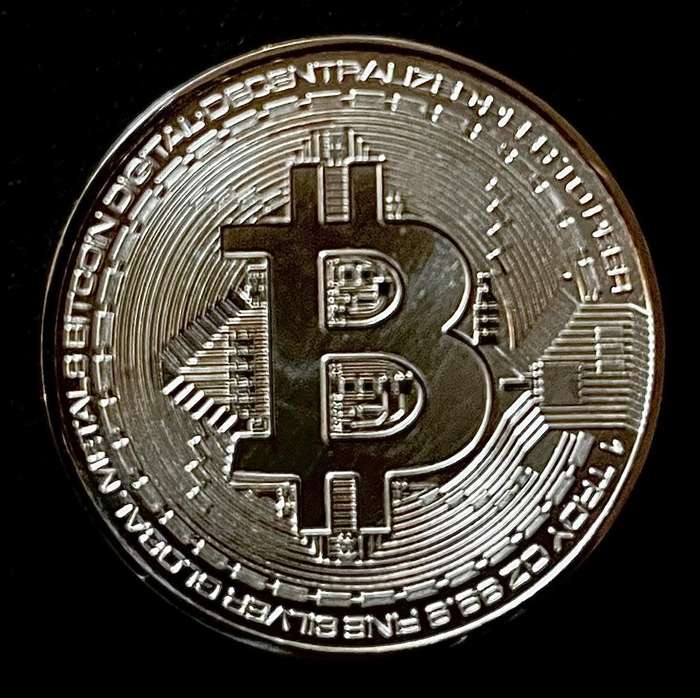 1oz SILVER ROUNDS -BITCOIN - GM - PURE 999.9 SILVER