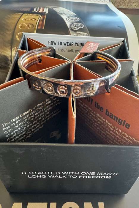 MANDELA 46664 BANGLE - REGISTERED TRADEMARK - PURE SILVER - 40gr - SIZE SMALL 09277