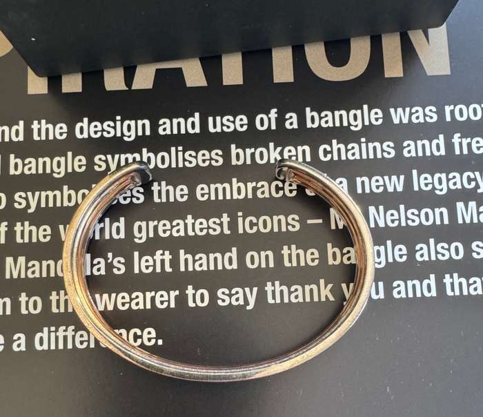MANDELA 46664 BANGLE - REGISTERED TRADEMARK - PURE SILVER - 40gr - SIZE SMALL 09277