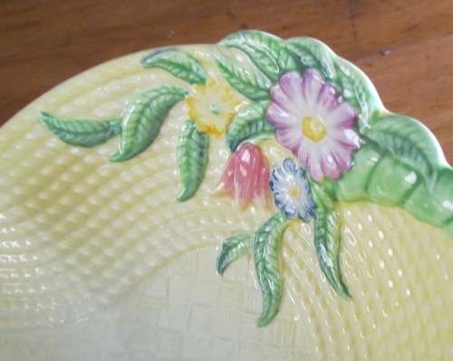 CARLTON WARE CARLTONWARE YELLOW BASKET ROPE WEAVE BOWL Flowers and Rope Handle FOXGLOVE FLORAL.
