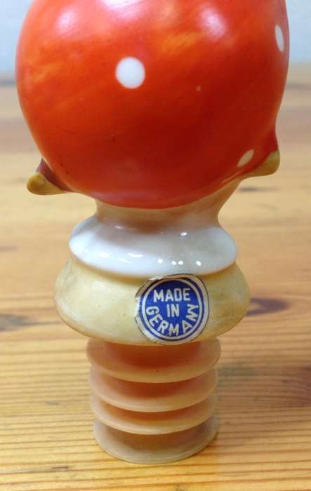 BOTTLE POURER GOEBEL GERMANY SCHNAPPS PORCELAIN GIRL with POLKADOT SCARF awesome bar item!!!!!