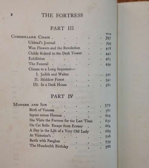 HUGH WALPOLE THE FORTRESS ROGUE HERRIES JUDITH PARIS 1933 MACMILLAN LONDON THE HERRIES CHRONICLES..