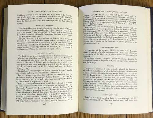 THE CHARTERED INSTITUTE of SECRETARIES 1891-1951 A REVIEW of 60 YEARS 1951 SIGNED by Edward Wilshaw!