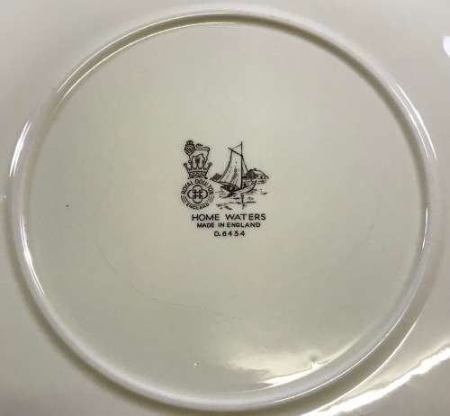 ROYAL DOULTON PORCELAIN PLATE D6434 HOME WATERS ENGLAND SAILING BOATS HARBOUR ROWING YACHTS.