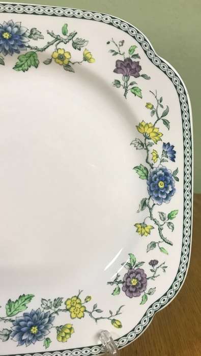 COPELAND SPODE ENGLAND KORO PATTERN SQUARE CAKE PLATE BORDER of FLOWERS FLORAL 1920-57