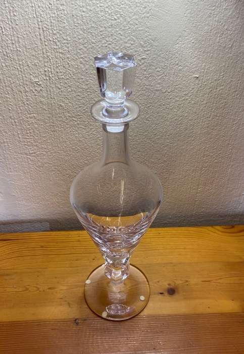 MOSER LEAD-FREE CRYSTAL DECANTER OPHELIA PATTERN Czech Republic HAND BLOWN and CUT!!