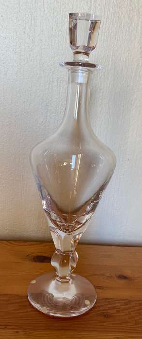 MOSER LEAD-FREE CRYSTAL DECANTER OPHELIA PATTERN Czech Republic HAND BLOWN and CUT!!