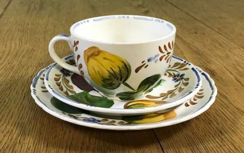 BELLE FIORE TEA TRIO SIMPSONS POTTERIES CHANTICLEER + SOLIAN WARE COBRIDGE ENGLAND FLOWERS COLOUR! 3