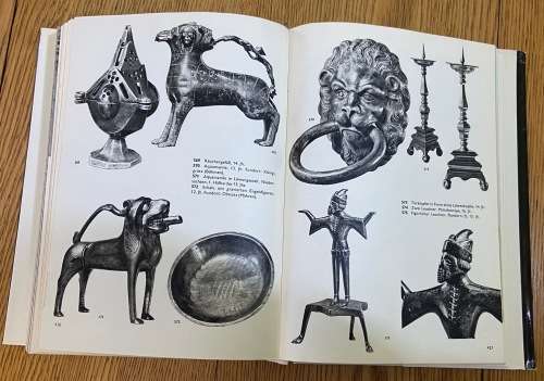 DAS GROSSE BILDERLEXIKON DER ANTIQUITATEN THE COARSE PICTURES OF ANTIQUITIES GERMAN 1968 495 pages.
