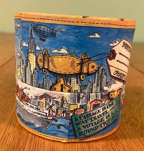 TRAVELLER`S WORLD GLOBE IN A BOX 1st CLASS TRAVEL CONTAINER 2 parts NO GLOBE INSIDE