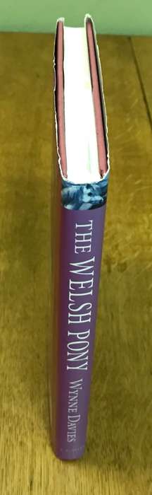 THE WELSH PONY WYNNE DAVIES 1st EDITION 2006 GREAT BRITAIN HARDCOVER