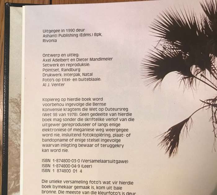 Suid-Afrika se Grensoorlog 1966 - 1989 Willem Steenkamp SIGNED LIMITED EDITION 844 of 1000 SLEEVED.