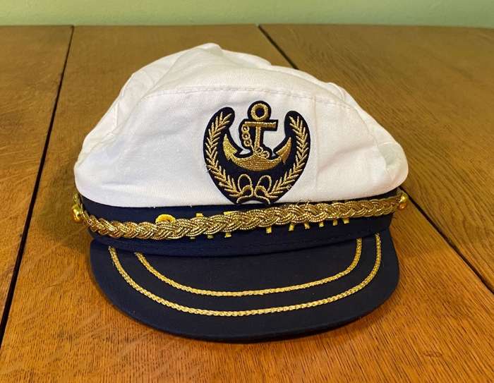 CAPTAIN PEAK CAP  - Brand new.