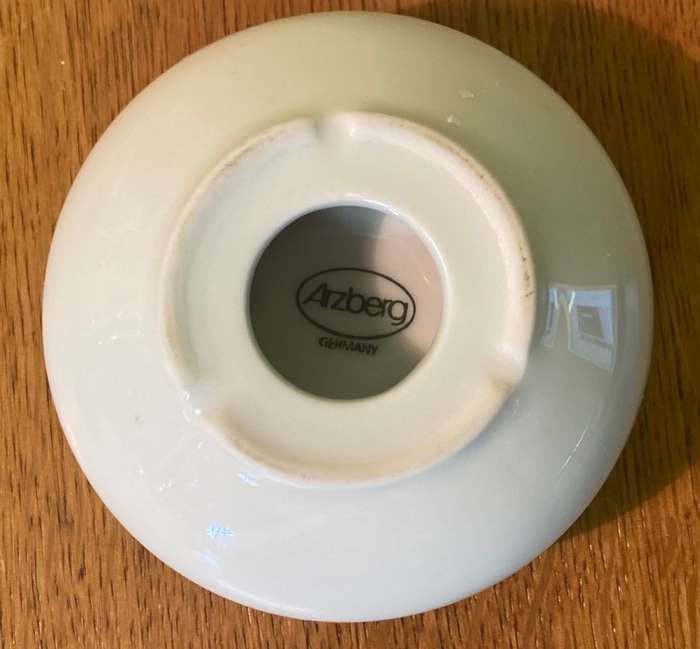 TEA LIGHT CANDLE HOLDER - ARZBERG - GERMANY - GOLD STAR DESIGN - STUNNING!!!