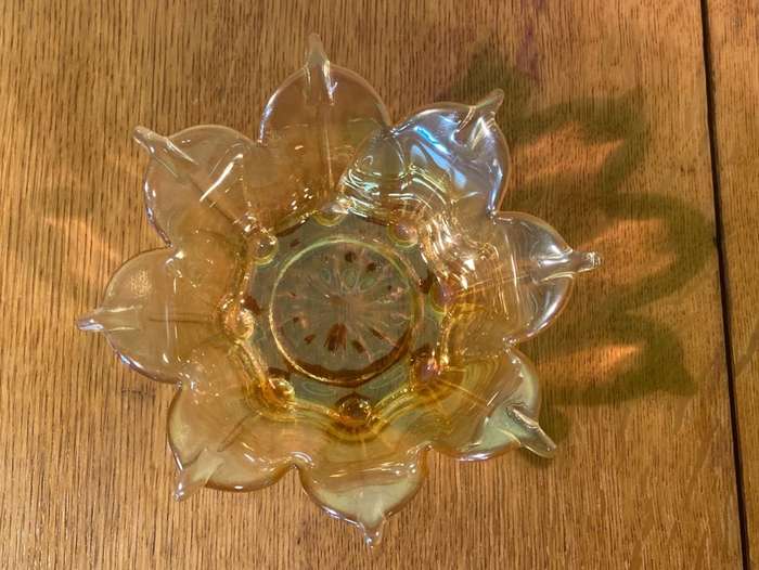 CARNIVAL GLASS STAR SHAPED BOWL.