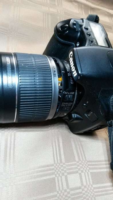 Canon Camera Model EOS 30D - Damaged -  ******* LOW LOW SHIPPING ******