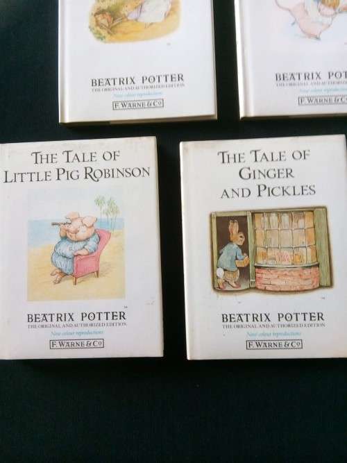 ASSORTED BEATRIX POTTER BOOKS - 5 X PUBLISHED 1987 - 2 X PUBLISHED 1991