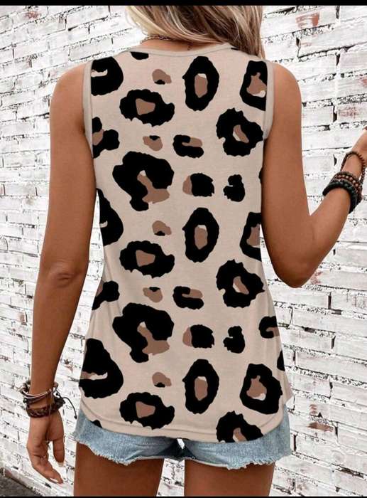 Leopard print Top:  Small