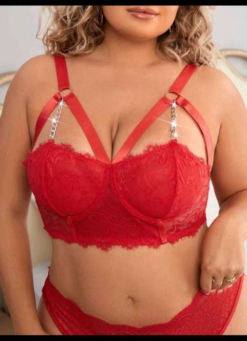 Red bra: 4XL