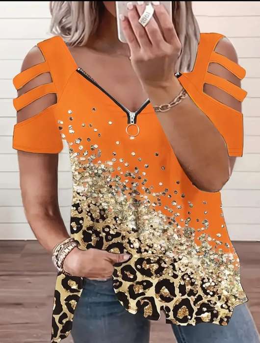 Stunning Top: 3XL