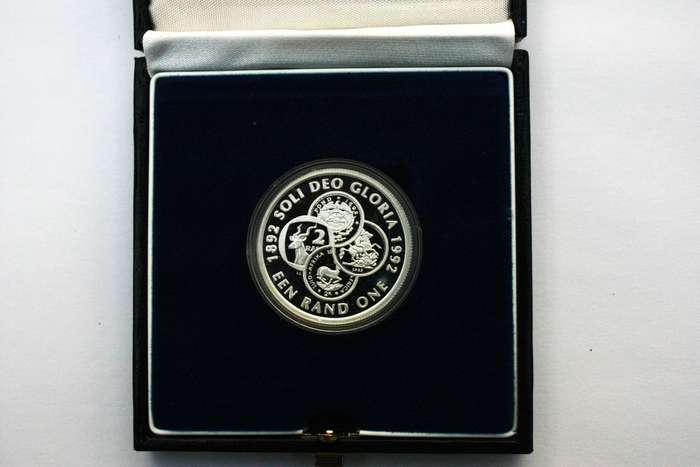 1992 SILVER ONE RAND - PROOF - SEALED IN BLUE S.A.M CASE