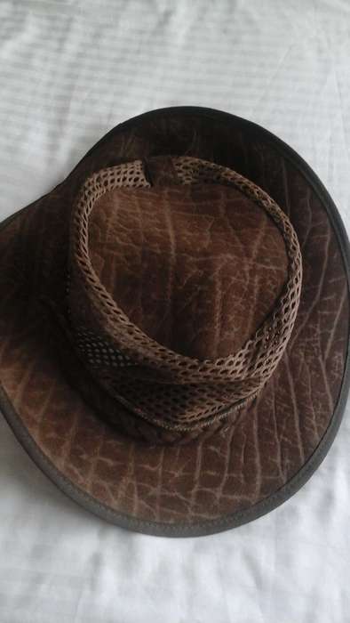 MAGNIFICENT JUNXION FOOTWEAR XXXL BUSH HAT MADE IN SOUTH AFRICA