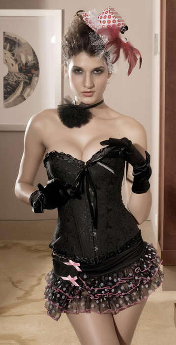 BEAUTIFUL BLACK CORSET