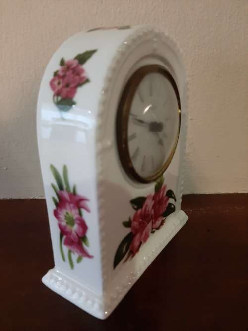 Aynsley fine bone China Clock