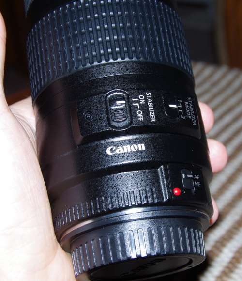 Canon 70-300mm IS USM Lens in top condition inside and out, very sharp lens, caps and filter incl