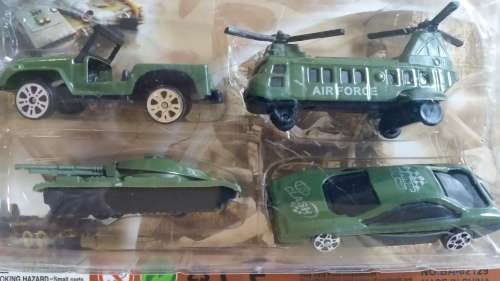 DIE CAST METAL - 4 Piece COMBAT FORCE - Great Christmas Gift Idea !