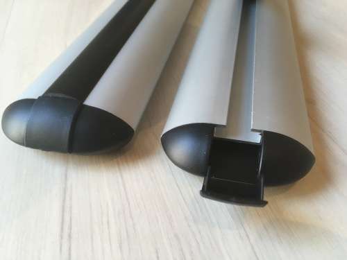 Brand New 118cm Mont Blanc Wingbars, fits all Thule foot packs