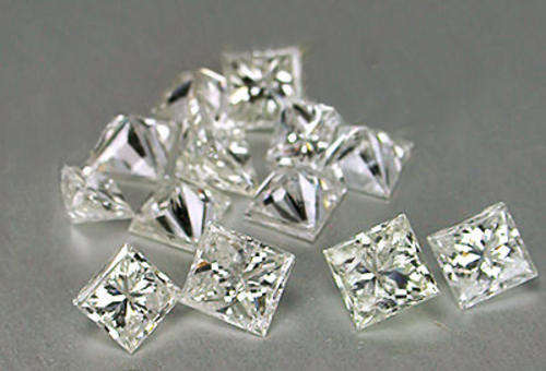 CERTIFIED (E/G) PRINCESS CUT DIAMOND LOT (13 x 2.1mm pieces - 0.77 TCts)