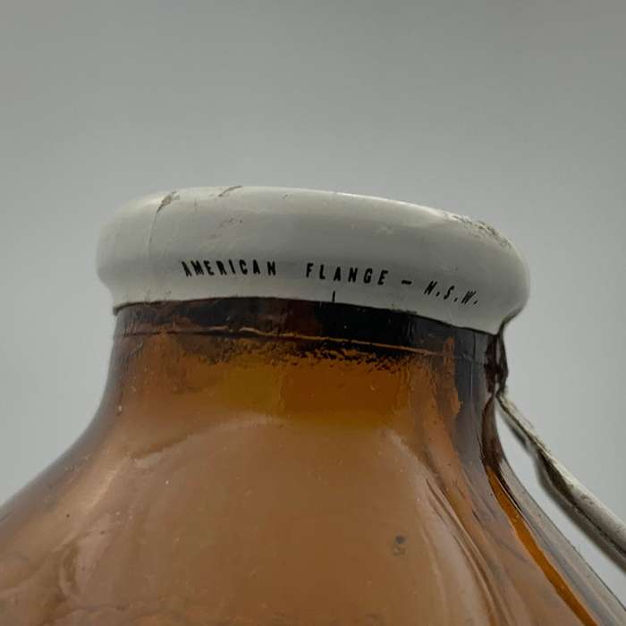 Hannans Draught Kalgoorlie Brewery Amber 375ml Rip Stubby Bottle  Full- Discounted