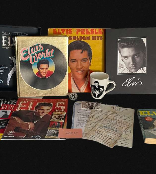 Elvis Presley Fan Collectible Memorabilia Set
