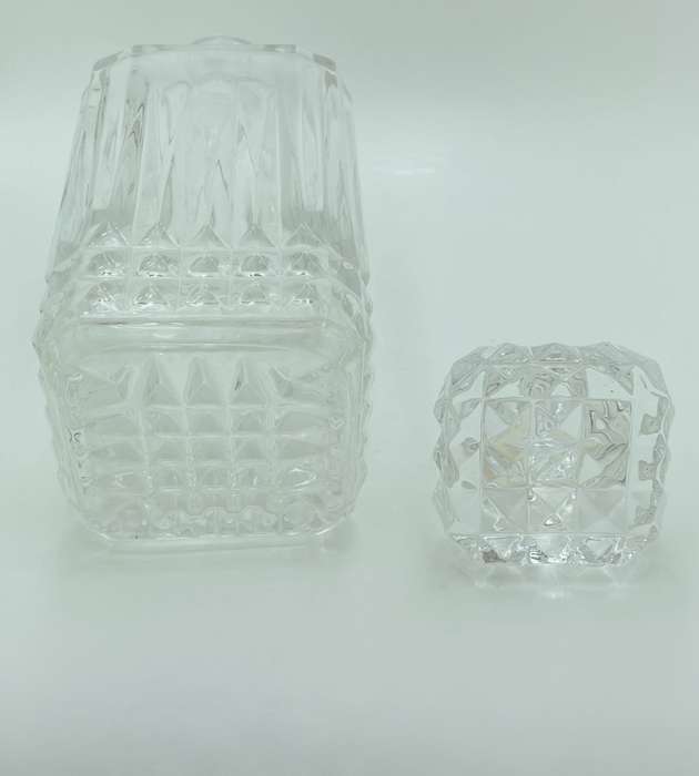 Vintage Clear Glass Whiskey Decanter with Stopper - Vertical Lines Diamond Design