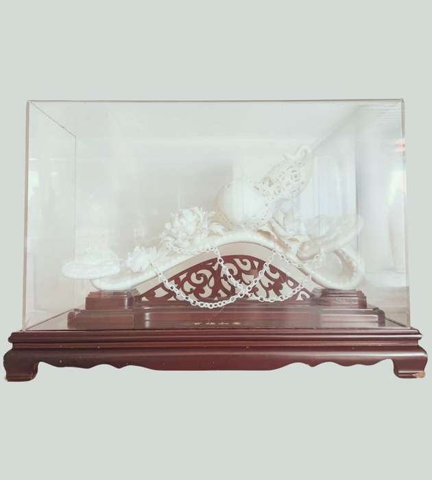 Chinese Dehua White Porcelain Baifu Ruyi Tree Peony Flower Carving