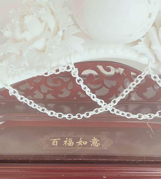 Chinese Dehua White Porcelain Baifu Ruyi Tree Peony Flower Carving