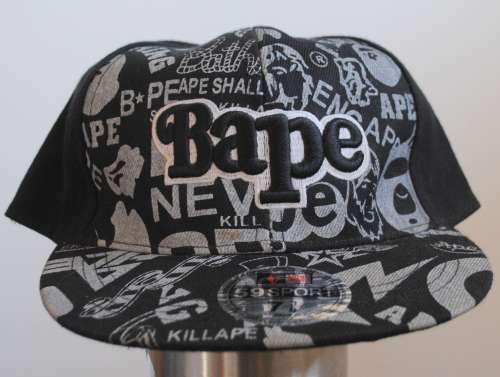CAP - BAPE FLAT BILL FITTED CAP